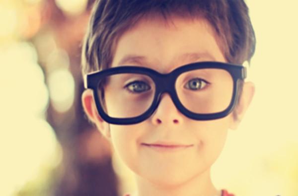 關(guān)于近視的謠言，你“中招”沒？